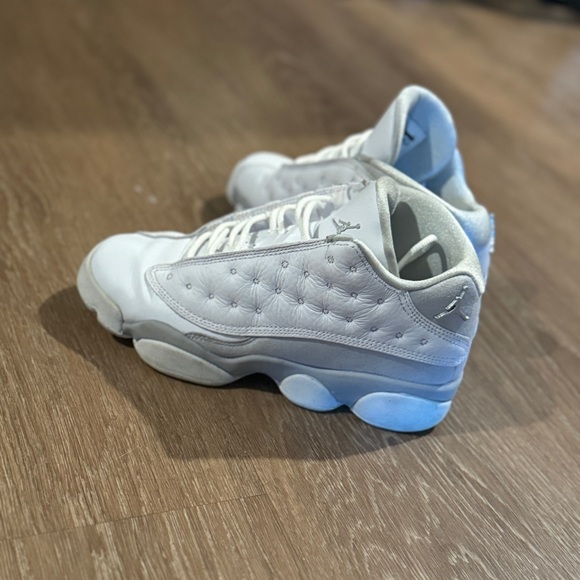 Air Jordan 13 - Picture 1 of 7
